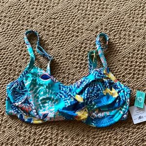 !!NEW!!  Bikini top only!  Beautiful quality!  Large Bust size.